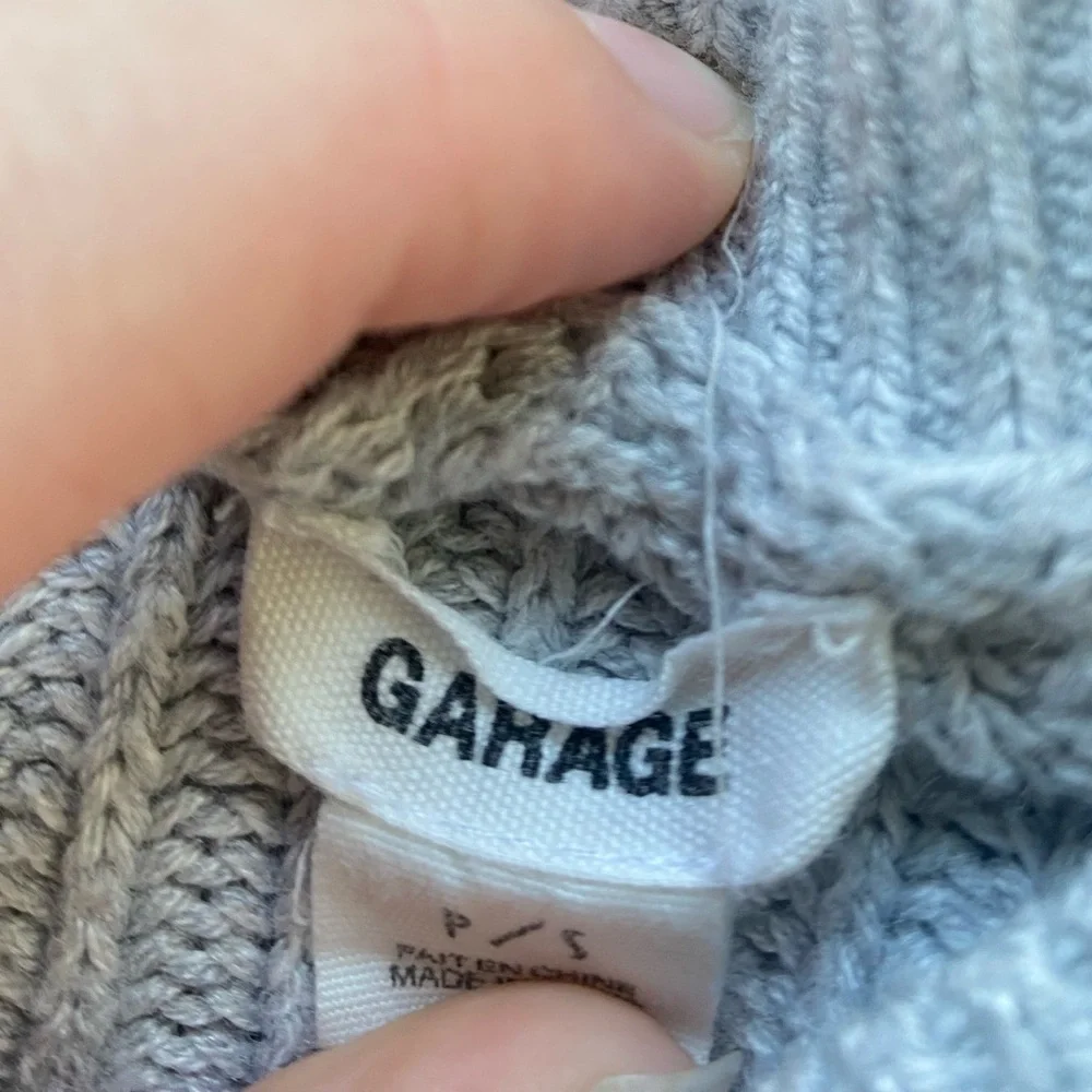 Brand new sweater from garage - Picture 2 of 3